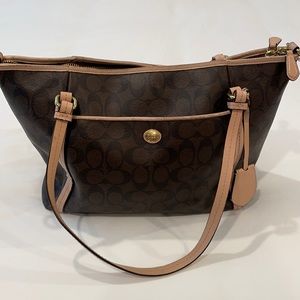 Coach tote purse